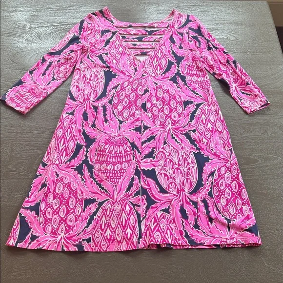 Lilly Pulitzer 🍍 Print Dress, size S, 3/4 length sleeves, 33” shoulder to hem - Picture 4 of 6